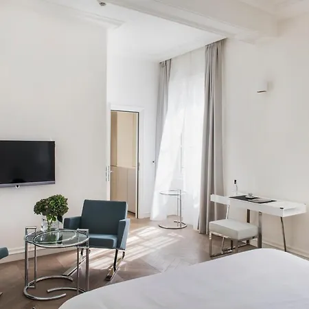 De Tourrel, Remy De Provence, A Member Of Design Saint-Remy-de-Provence
